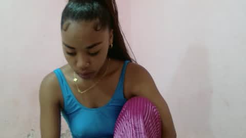 Snapshot of samina2255 chatting on November 2, 2025, 5:43 am samina2255 online show from November 2, 2025, 5:43 am