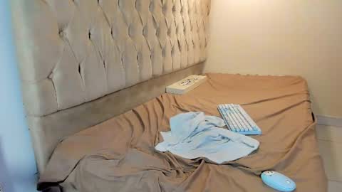 samir_19x online show from June 27, 2026, 12:22 pm
