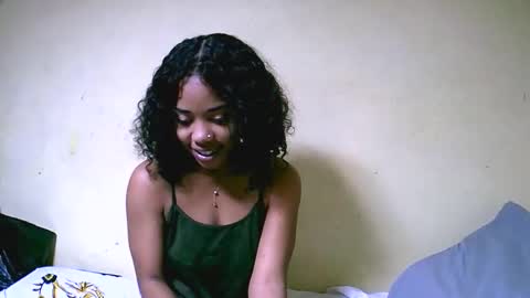 samira474369 online show from September 10, 2025, 11:54 am