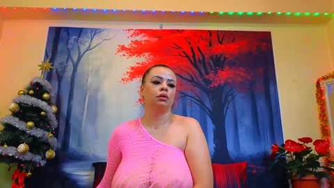 Snapshot of samiraevans chatting on January 5, 2025, 11:12 pm     online show from January 5, 2025, 11:12 pm