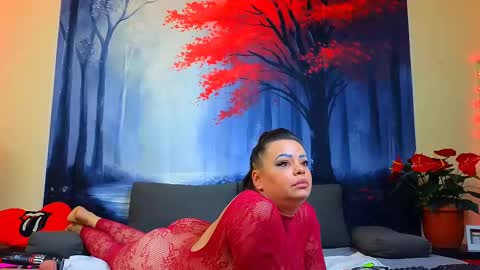 Snapshot of samiraevans chatting on February 19, 2025, 12:57 am     online show from February 19, 2025, 12:57 am