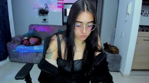 SARA online show from May 5, 2026, 4:09 am
