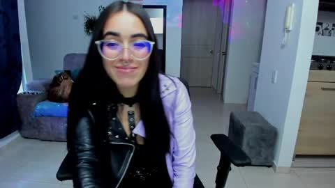 SARA online show from May 5, 2026, 11:02 pm
