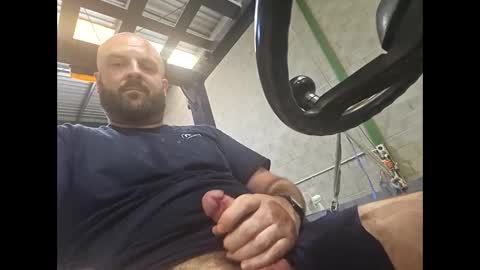 sammac8828 online show from November 27, 2025, 11:51 pm