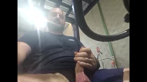 sammac8828 online show from February 26, 2026, 2:10 am