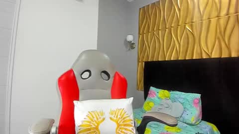 Snapshot of sammanta_18 chatting on November 17, 2025, 3:18 pm Samantha online show from November 17, 2025, 3:18 pm