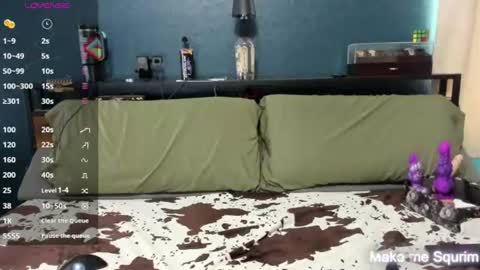 sammie_ray1 online show from June 24, 2026, 4:28 pm