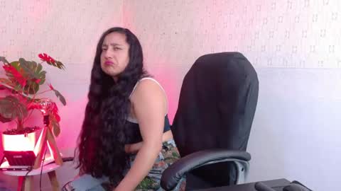 Snapshot of sammy_and_ithan chatting on May 5, 2026, 10:56 am Sammy and Ithan online show from May 5, 2026, 10:56 am