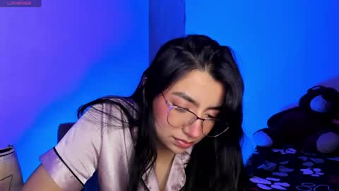 Snapshot of sammy_bunny1 chatting on April 16, 2026, 5:08 am Samantha online show from April 16, 2026, 5:08 am