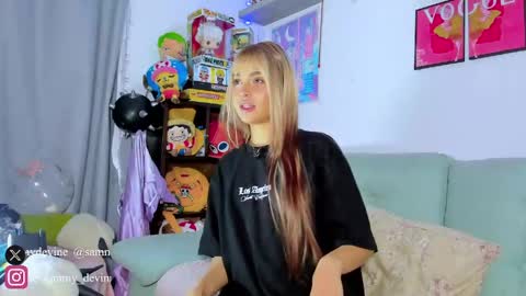 Snapshot of sammy_devinne chatting on April 18, 2026, 9:26 pm sammy devinne online show from April 18, 2026, 9:26 pm