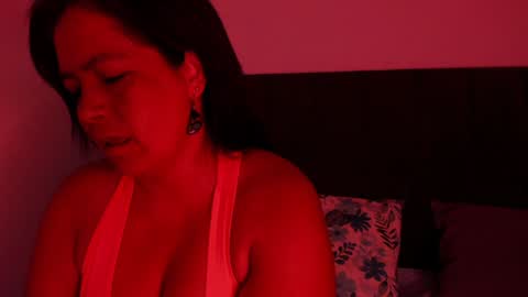 Snapshot of sammy_gray_ chatting on January 17, 2025, 3:22 pm Sammy online show from January 17, 2025, 3:22 pm
