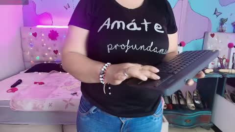  Sammy  online show from May 11, 2026, 9:34 pm