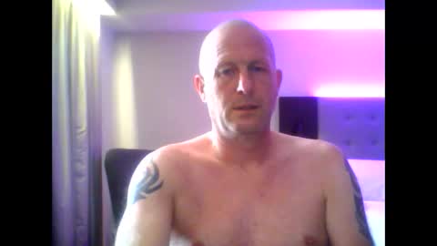 sammyb1821 online show from May 11, 2026, 2:23 pm