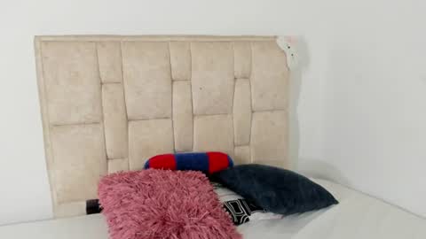 Sammy Sam Samantha online show from June 10, 2026, 9:46 pm