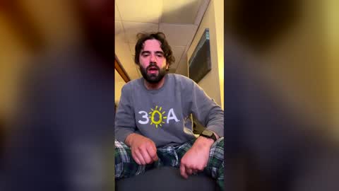 sammysammy190125 online show from April 8, 2026, 5:40 am