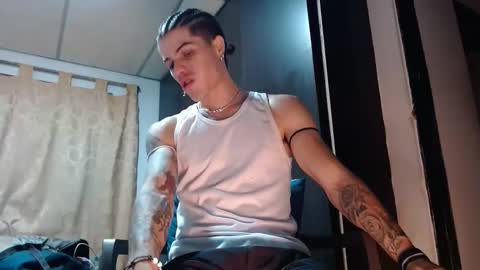 sammy model independiente online show from March 24, 2026, 10:31 am