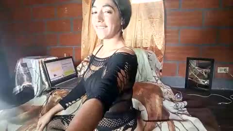 Samantha ferrer online show from February 9, 2026, 5:06 pm