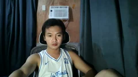 Snapshot of samreece02 chatting on June 21, 2026, 4:09 pm reece 3 online show from June 21, 2026, 4:09 pm