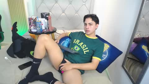 SAMU online show from May 4, 2026, 9:33 pm