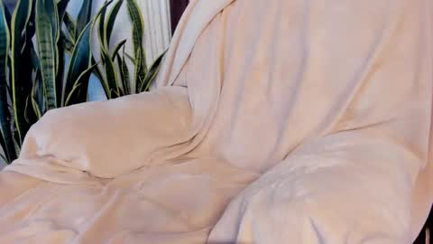 Snapshot of samuel_obrian chatting on October 4, 2025, 8:51 pm Samuel online show from October 4, 2025, 8:51 pm