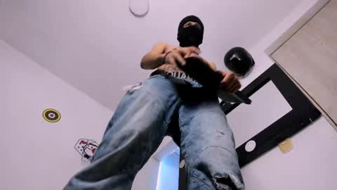 Snapshot of samuel_suarez chatting on April 8, 2026, 6:24 am online show from April 8, 2026, 6:24 am