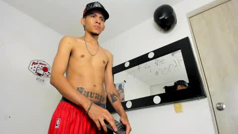 Snapshot of samuel_suarez chatting on April 28, 2026, 1:48 am online show from April 28, 2026, 1:48 am