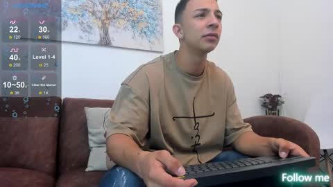 Snapshot of samuel_up chatting on February 11, 2025, 3:50 am Samuel online show from February 11, 2025, 3:50 am