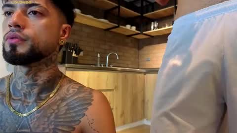 Snapshot of samuelboytattoo chatting on October 17, 2025, 1:53 am samuel online show from October 17, 2025, 1:53 am