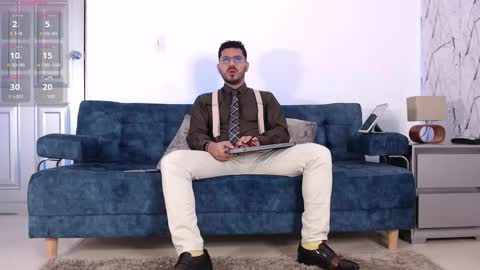 Snapshot of samuelcoopper chatting on October 21, 2025, 12:39 pm  Samuel Coopper  online show from October 21, 2025, 12:39 pm