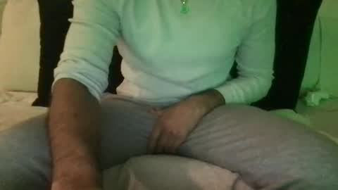 Sam W dick strip tease online show from December 27, 2024, 6:14 am