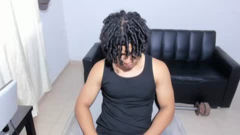 Snapshot of samxx_muscle chatting on June 8, 2026, 1:33 pm samxx_muscle online show from June 8, 2026, 1:33 pm