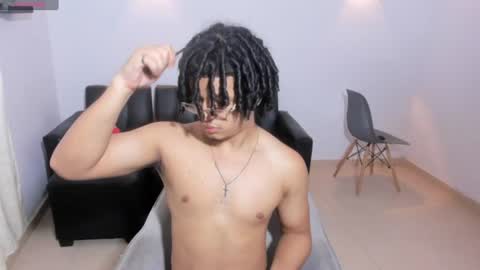 samxx_muscle online show from June 29, 2026, 2:50 pm