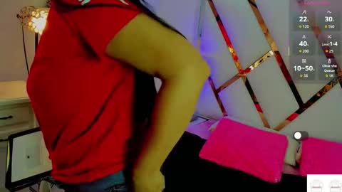 Snapshot of samy__milf chatting on December 21, 2025, 6:59 pm Sammy online show from December 21, 2025, 6:59 pm