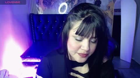 Snapshot of samy_collen_v chatting on June 8, 2026, 3:18 am Samy online show from June 8, 2026, 3:18 am