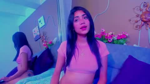 Snapshot of samy_gp chatting on June 25, 2026, 1:59 pm Laura mejia online show from June 25, 2026, 1:59 pm