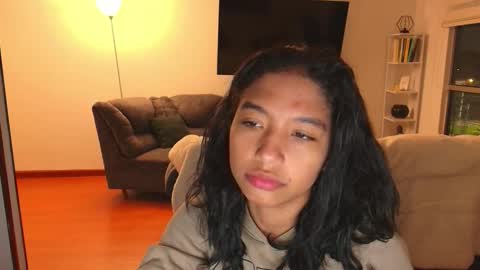 Snapshot of samy_jonnes_ chatting on October 6, 2025, 11:46 pm Hello I am absent due to a family calamity I will return soon-hola estoy ausente por un problema familiar volvere pronto. online show from October 6, 2025, 11:46 pm