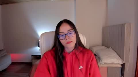 Snapshot of samy_one chatting on October 18, 2025, 9:37 pm Samy online show from October 18, 2025, 9:37 pm