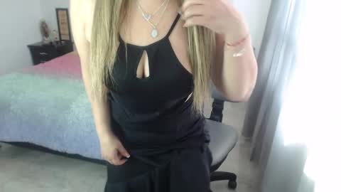 samy_vsn online show from January 15, 2025, 8:58 pm