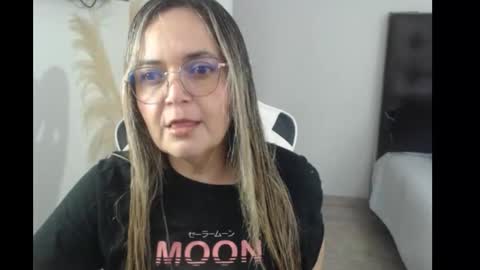 samy_vsn online show from September 21, 2025, 5:03 pm