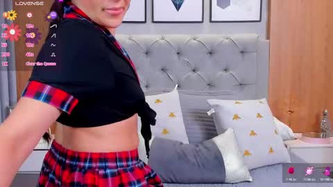 Snapshot of samybennet chatting on September 26, 2025, 4:44 pm Samy Bennet online show from September 26, 2025, 4:44 pm