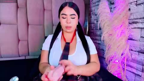 SAMY GREY... online show from May 3, 2026, 3:23 am