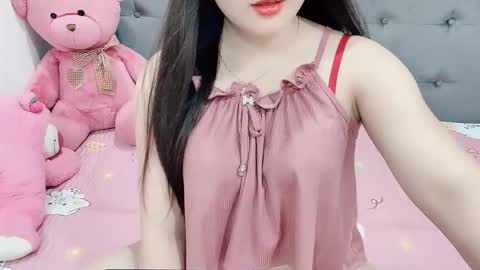 sanami_sian_ online show from October 26, 2025, 2:01 pm