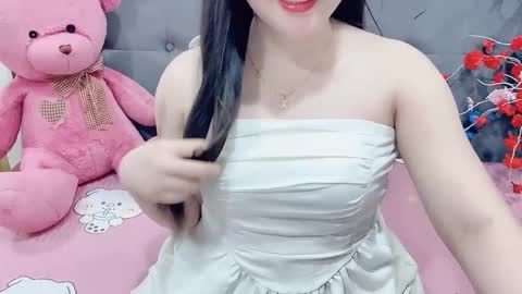 sanami_sian_ online show from November 9, 2025, 2:59 pm