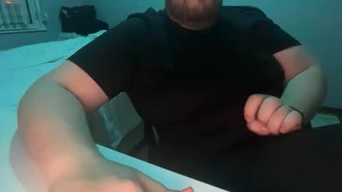 Snapshot of sananeelii chatting on April 3, 2026, 9:35 pm sananeelii online show from April 3, 2026, 9:35 pm