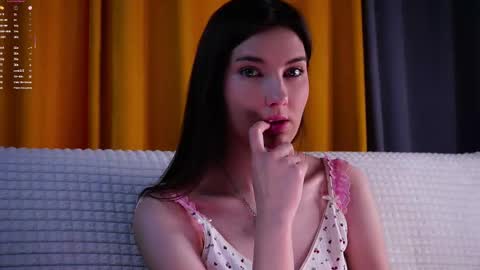 Snapshot of sandili chatting on March 10, 2026, 1:32 am Isabel but you can call me Bella online show from March 10, 2026, 1:32 am