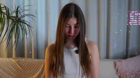 Snapshot of sandiule chatting on March 19, 2026, 1:31 am Emma online show from March 19, 2026, 1:31 am