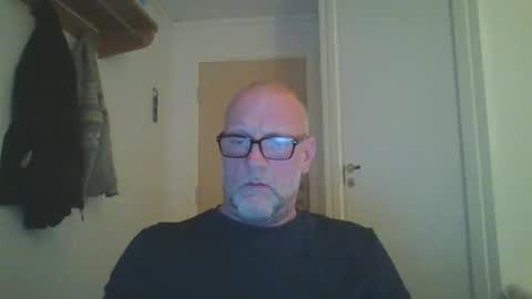 Snapshot of sandnesrune523 chatting on February 14, 2026, 8:49 pm sandnesrune523 online show from February 14, 2026, 8:49 pm