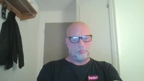 Snapshot of sandnesrune523 chatting on March 17, 2026, 6:11 pm sandnesrune523 online show from March 17, 2026, 6:11 pm