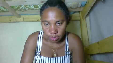 Snapshot of sandolahh chatting on October 2, 2025, 11:56 pm SANDO online show from October 2, 2025, 11:56 pm
