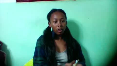 Snapshot of sandra1253099 chatting on January 11, 2026, 7:24 am sandra1253099 online show from January 11, 2026, 7:24 am